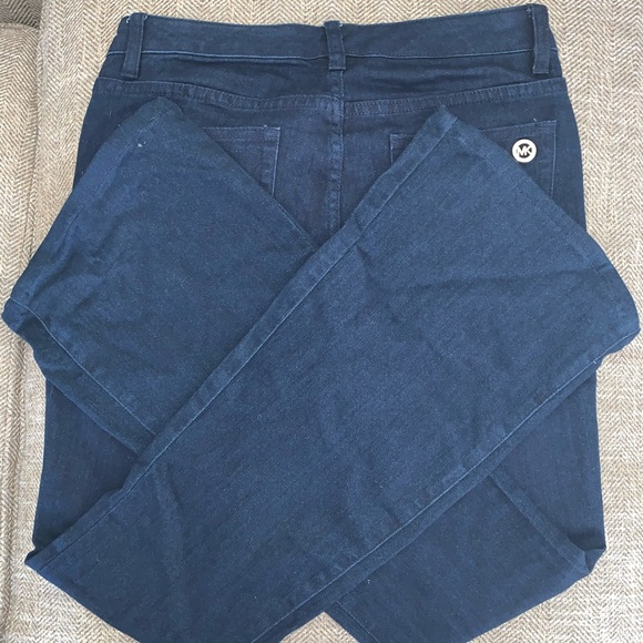 EUC Michael Kors Flare Jeans Size 6. - Picture 3 of 9